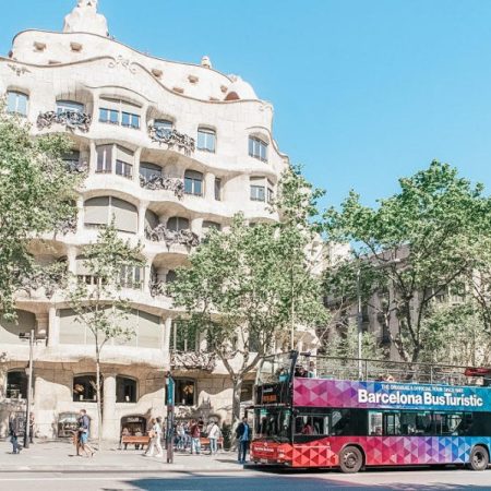 Hop on hop off bus Barcelona