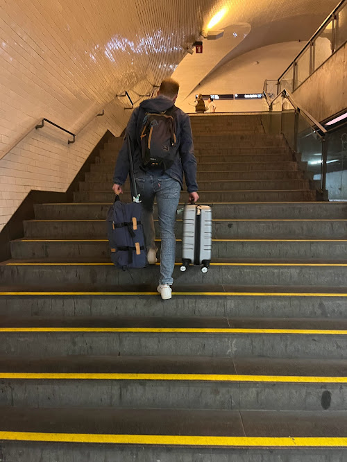 metro lissabon vanaf het vliegveld