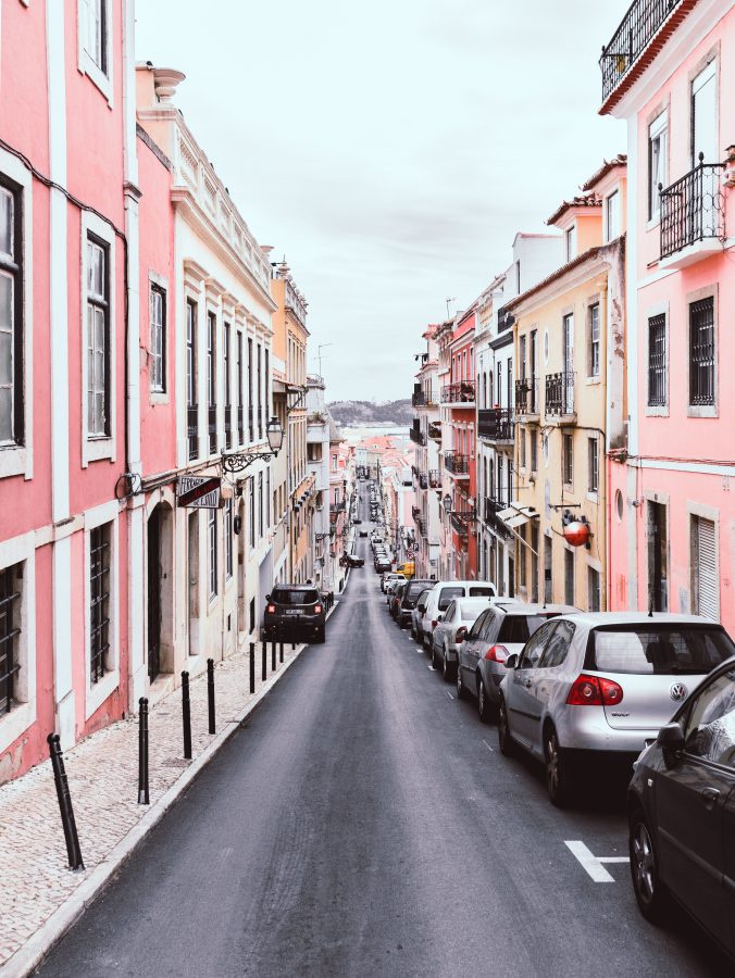 met de auto naar Lissabon parkeren