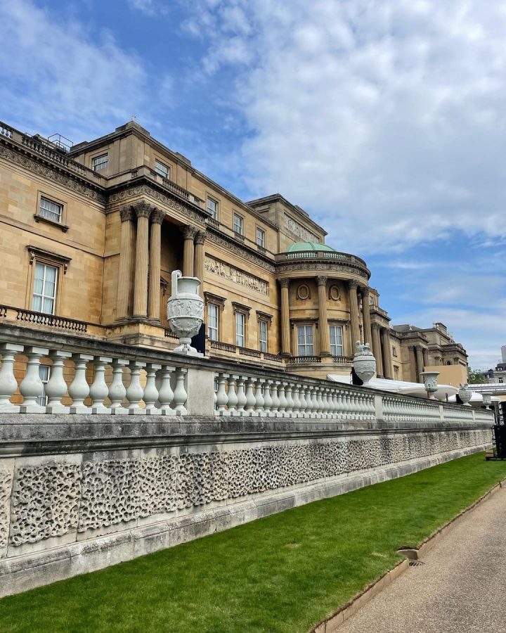 palace gardens buckingham palace