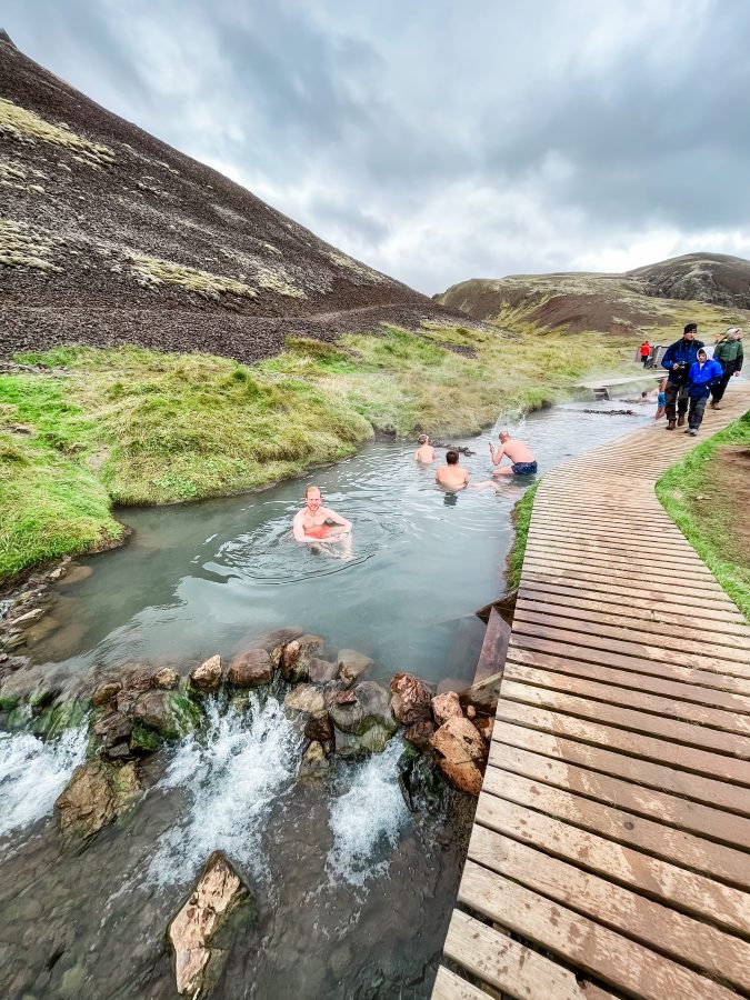 Reykjadalur hotspring ijsland