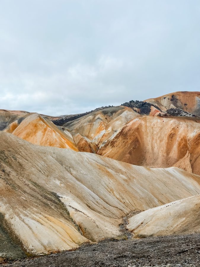 landmannalaugar hikes ijsland