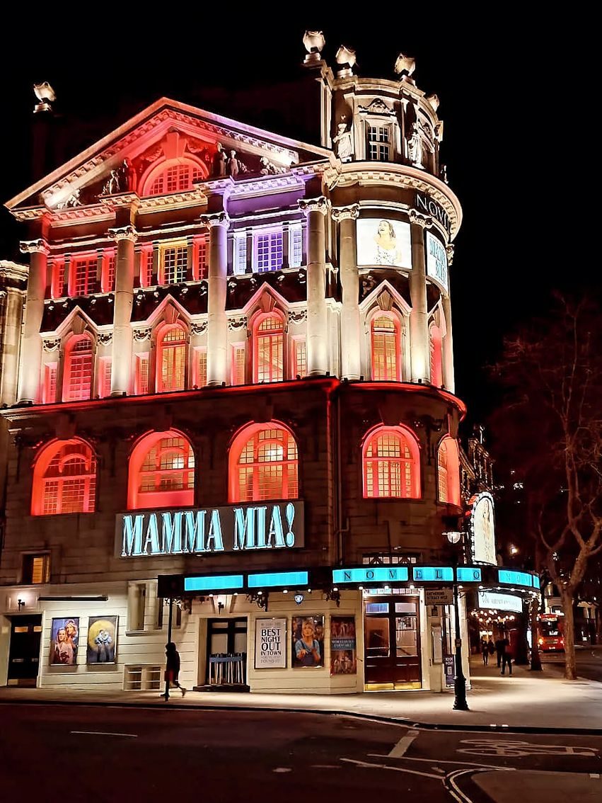 mamma mia musicals in londen