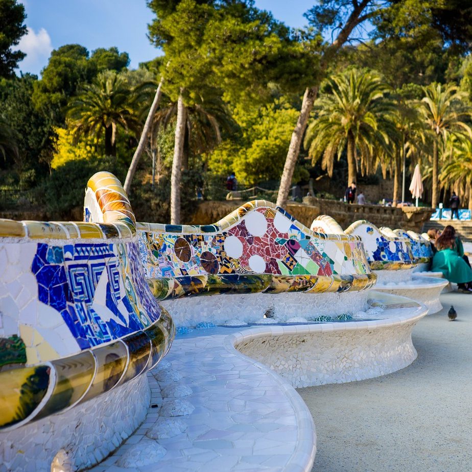 park guell gaudi barcelona.