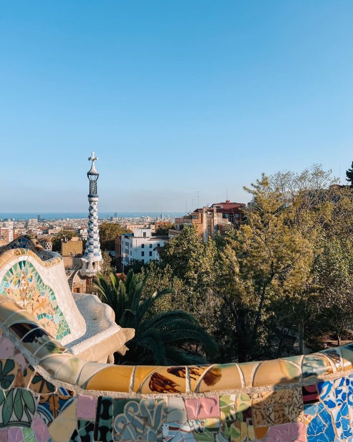 park guell barcelona gaudi