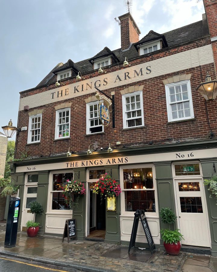 the kings arms eten in greenwich