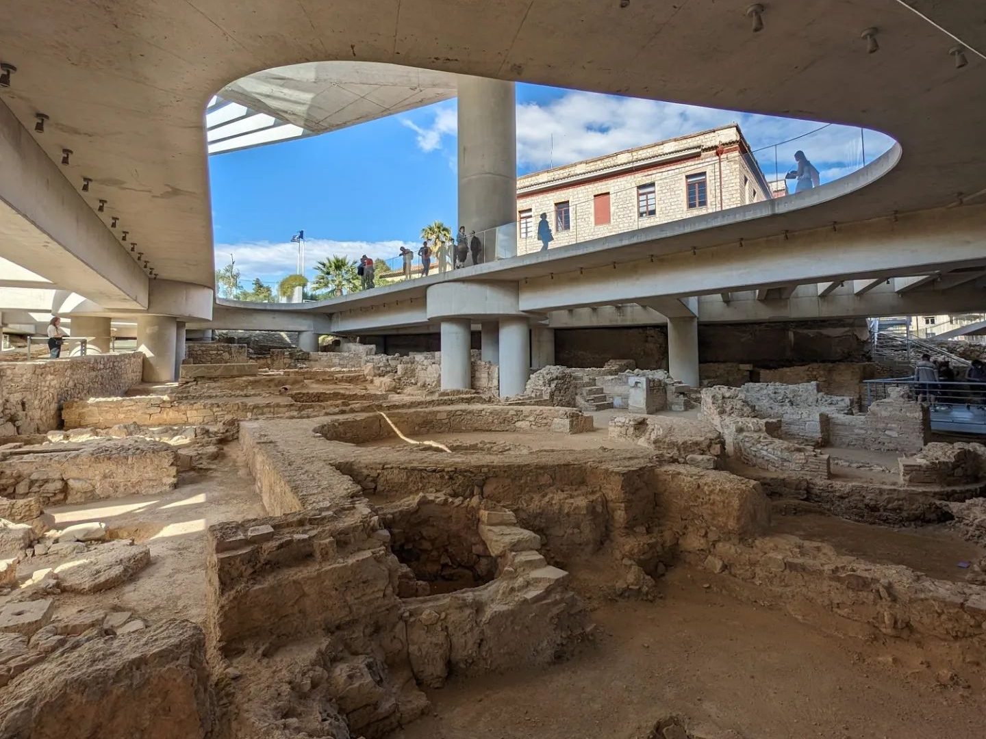 opgravingen akropolis museum