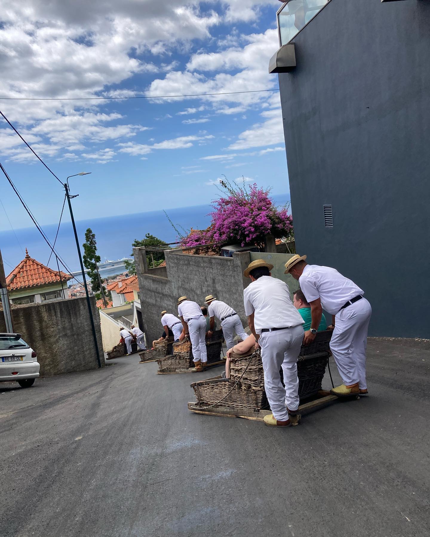 Toboggan run Sleeën door de straten van Madeira Tips & tickets