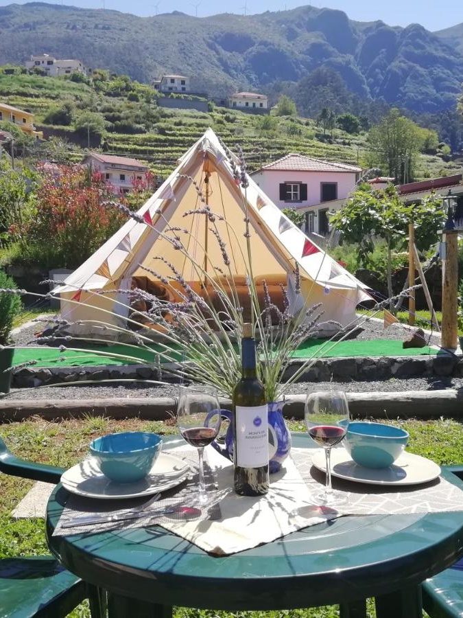 Granny's farm glamping
