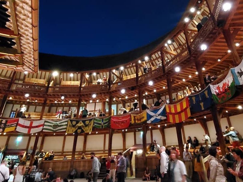 voorstelling shakespeares theater londen