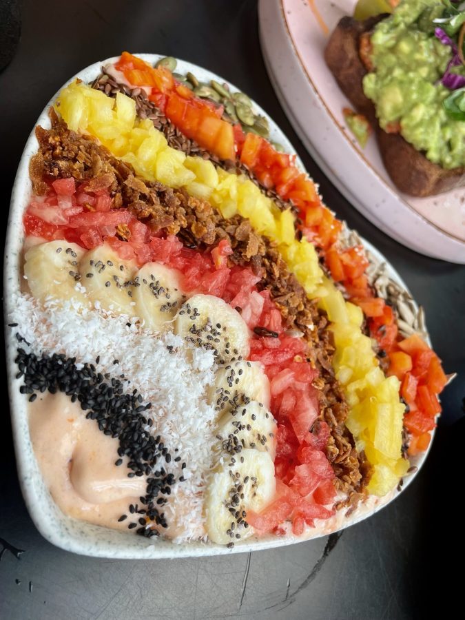 leuke restaurants ella rainbow cafe