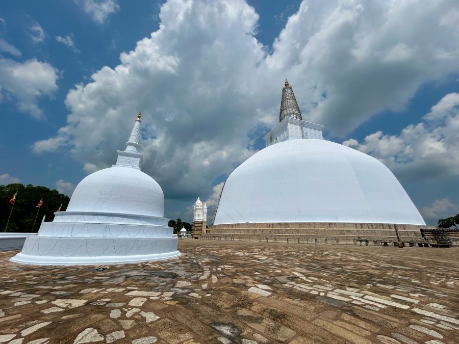 Anuradhapura Ruwanwelisaya stupa