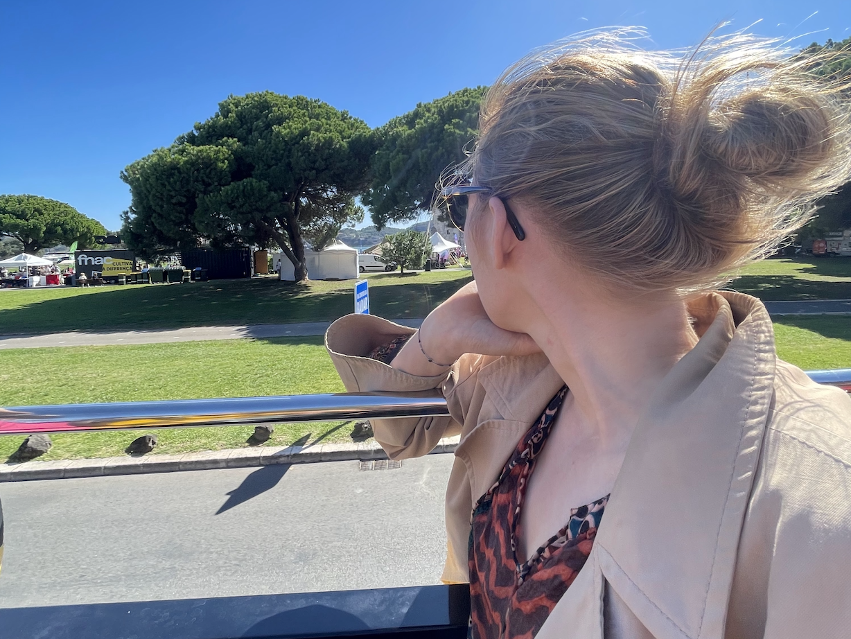 hop on hop of bus in lissabon