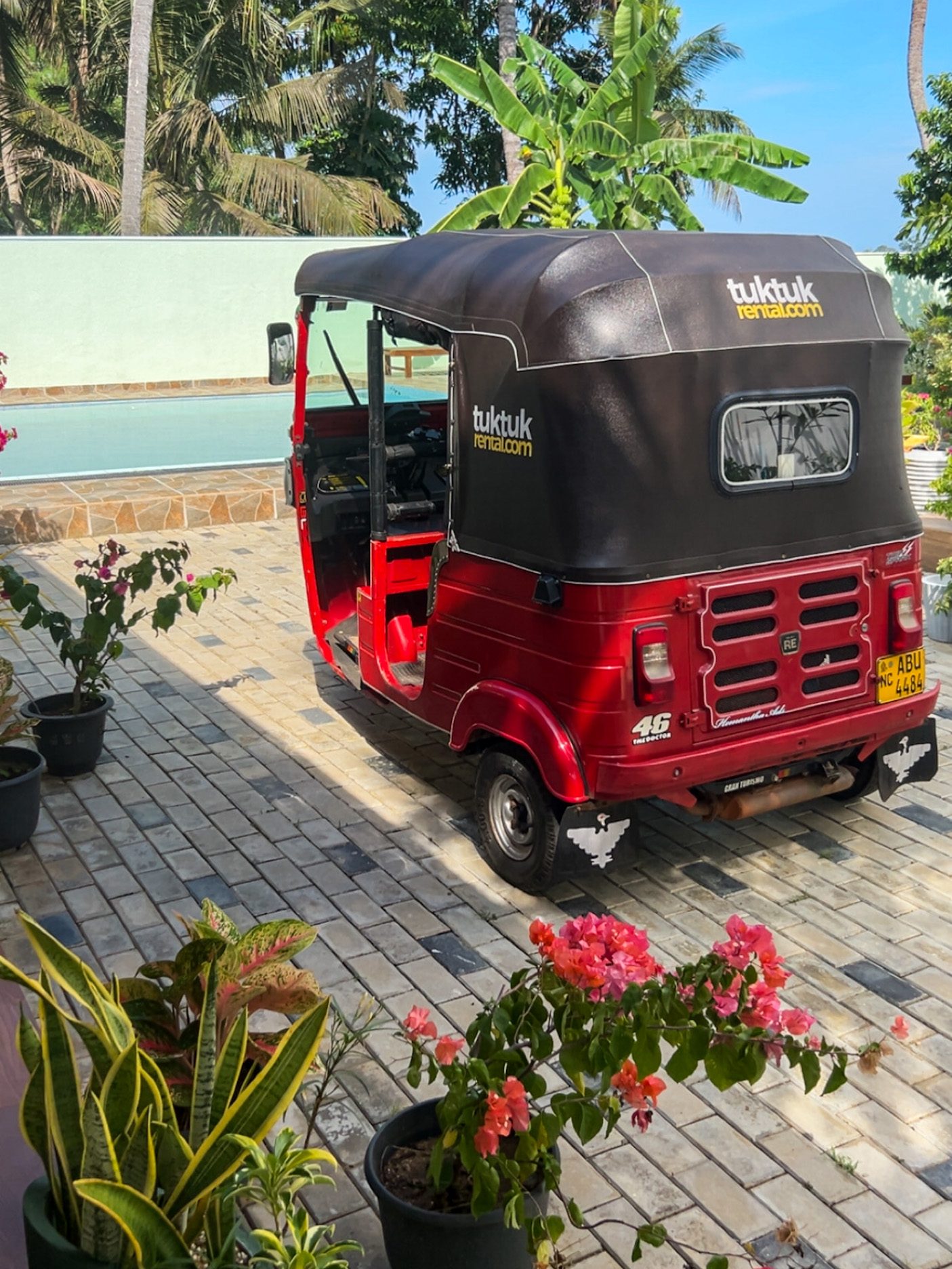 onze tuk tuk in sri lanka
