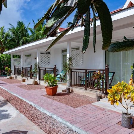 Betaalbaar hotel La Digue Seychellen